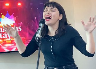 Becca Coates shares her theater WishList Becca Coates shares her WishList