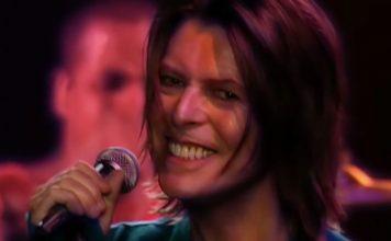David Bowie's 'Something in the Air' live album from Paris 1999