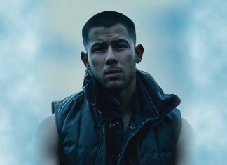 Nick Jonas goes double duty for SNL