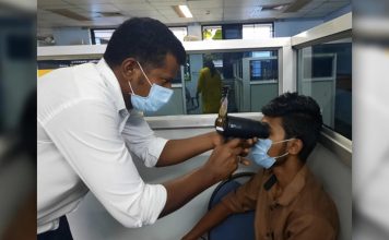 Samsung repurposes Galaxy smartphones for eye care access