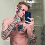 Aaron Carter Naked Boys Singing