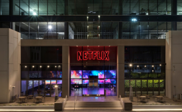 Netflix, Microsoft