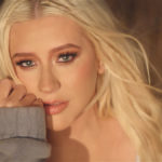 La Luz: Christina Aguilera