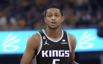 De’Aaron signs multi-year partnership with Curry Brand De'Aaron