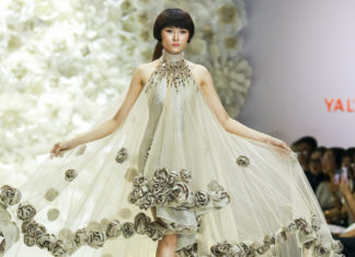 ‘The Edge of Elegance’ combines traditional and modern fashion