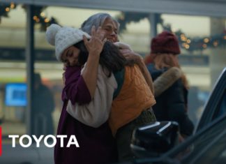 Toyota Gives a Little Love This Holiday Season