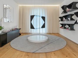 Karl Lagerfeld Maison