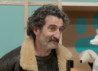 ‘Old Dog New Tricks’: Premieres October 3 on Netflix