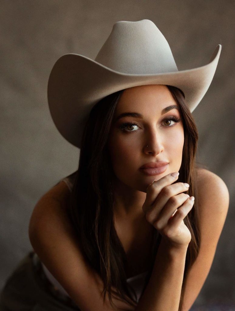 Kacey Musgraves Renews Deal With Warner Chappell Music