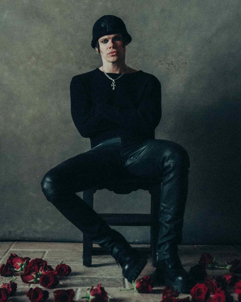 Acoustic 'Zombie' Reveals Yungblud’s Emotional Side